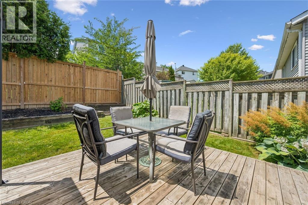 261 Newport Place, Waterloo, Ontario  N2T 2B4 - Photo 33 - 40846629