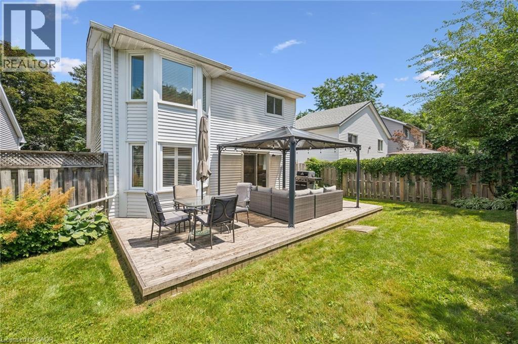 261 Newport Place, Waterloo, Ontario  N2T 2B4 - Photo 38 - 40846629