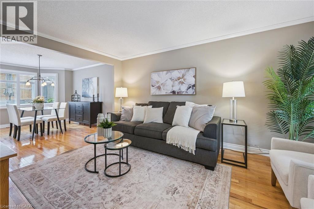 261 Newport Place, Waterloo, Ontario  N2T 2B4 - Photo 6 - 40846629
