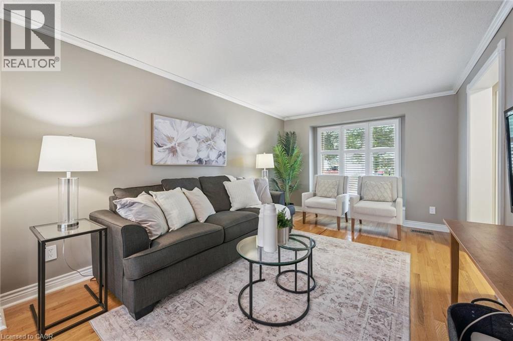 261 Newport Place, Waterloo, Ontario  N2T 2B4 - Photo 7 - 40846629