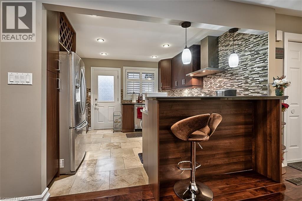 180 Highland Road W, Stoney Creek, Ontario  L8J 2V1 - Photo 5 - 40846055