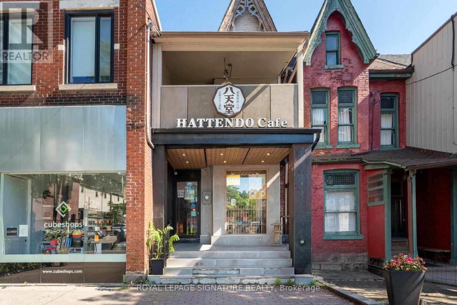 13 BALDWIN STREET, Toronto (Kensington-Chinatown)