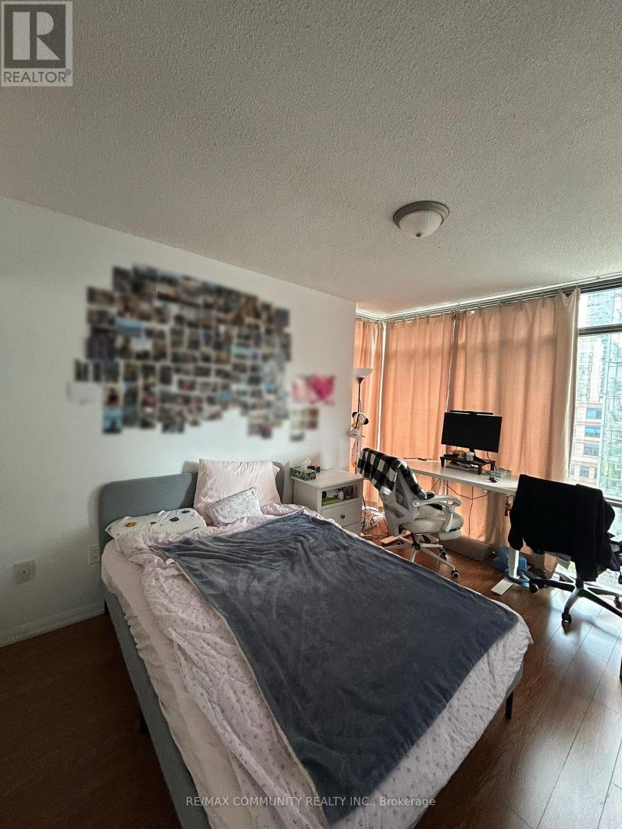 1209 - 37 Grosvenor Street, Toronto, Ontario  M4Y 3G5 - Photo 6 - C13542110