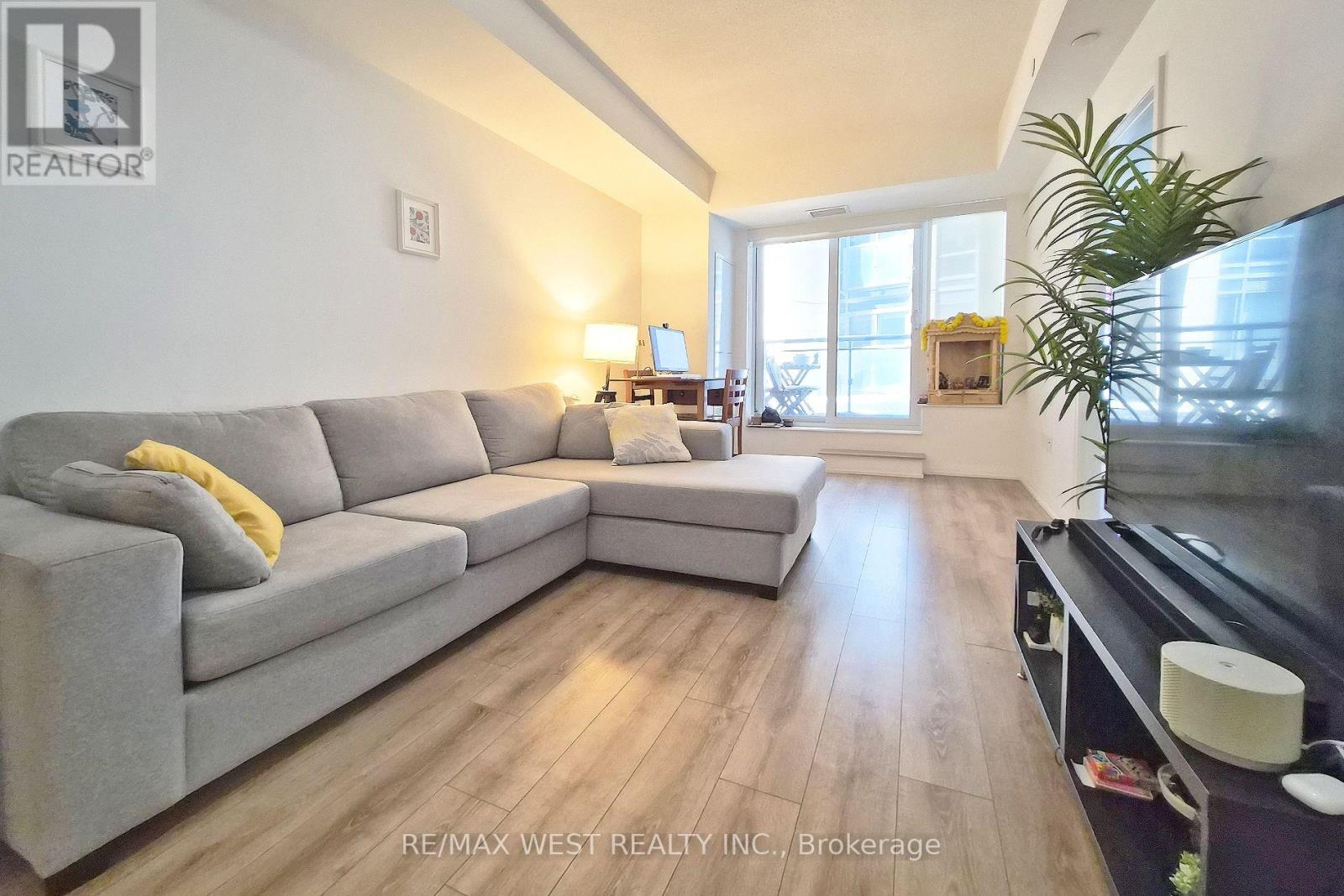 268 - 60 Ann O'reilly Road, Toronto, Ontario  M2J 0C8 - Photo 2 - C13542138