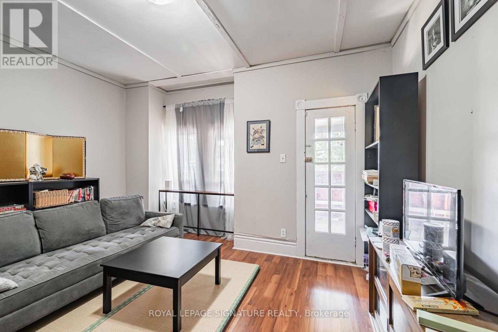 13 Baldwin Street, Toronto, Ontario  M5T 1L1 - Photo 16 - C13542192