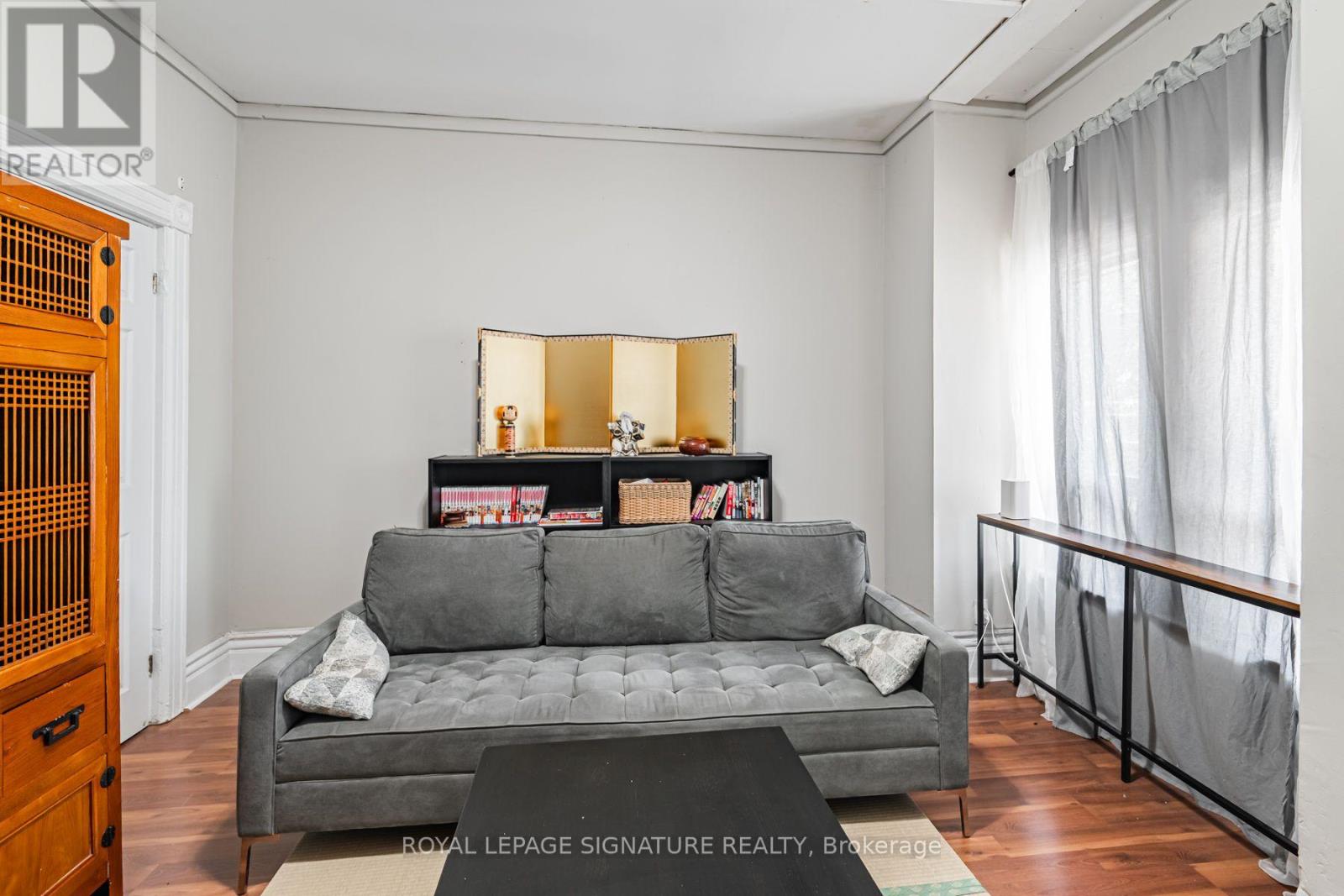 13 Baldwin Street, Toronto, Ontario  M5T 1L1 - Photo 17 - C13542192