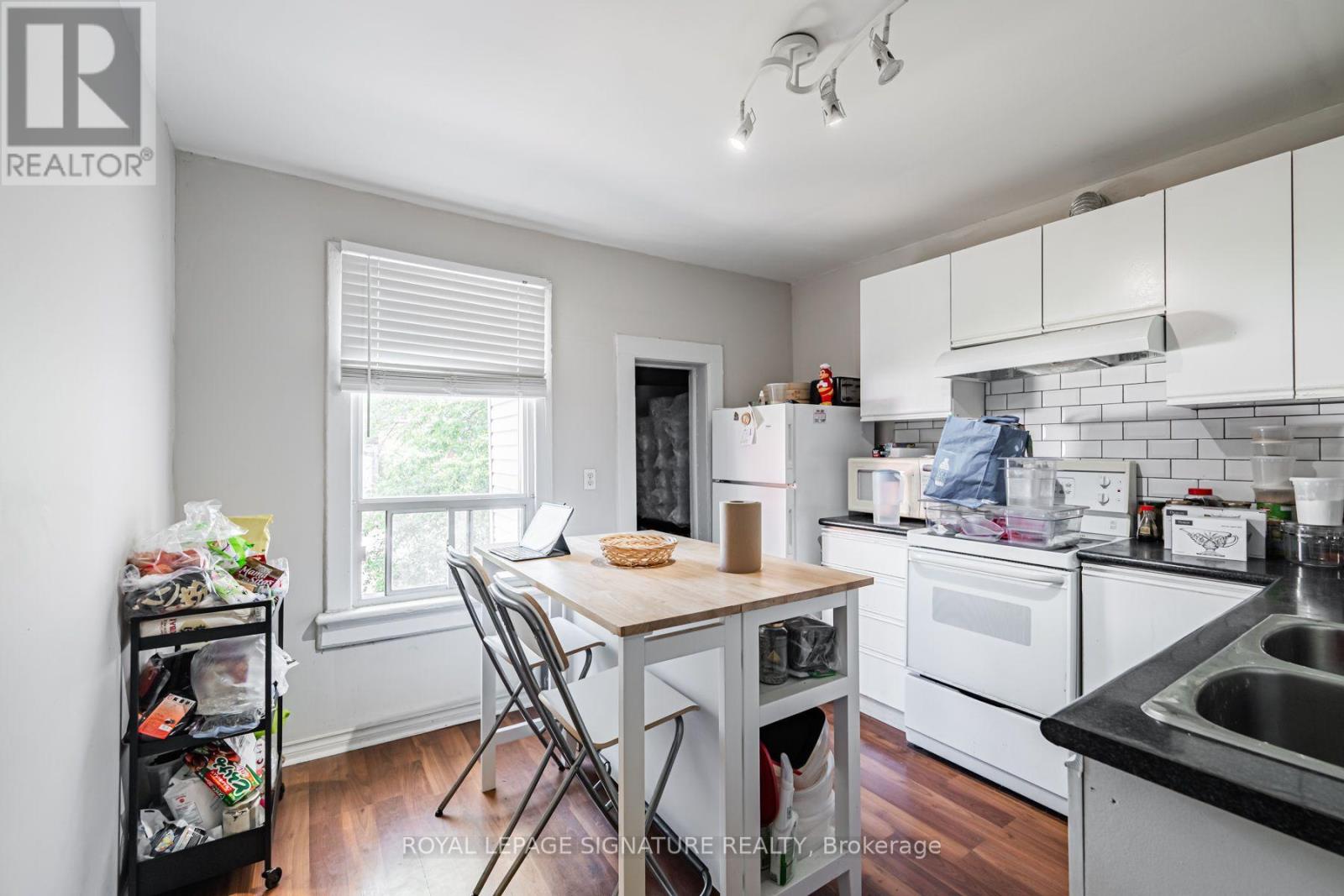 13 Baldwin Street, Toronto, Ontario  M5T 1L1 - Photo 24 - C13542192