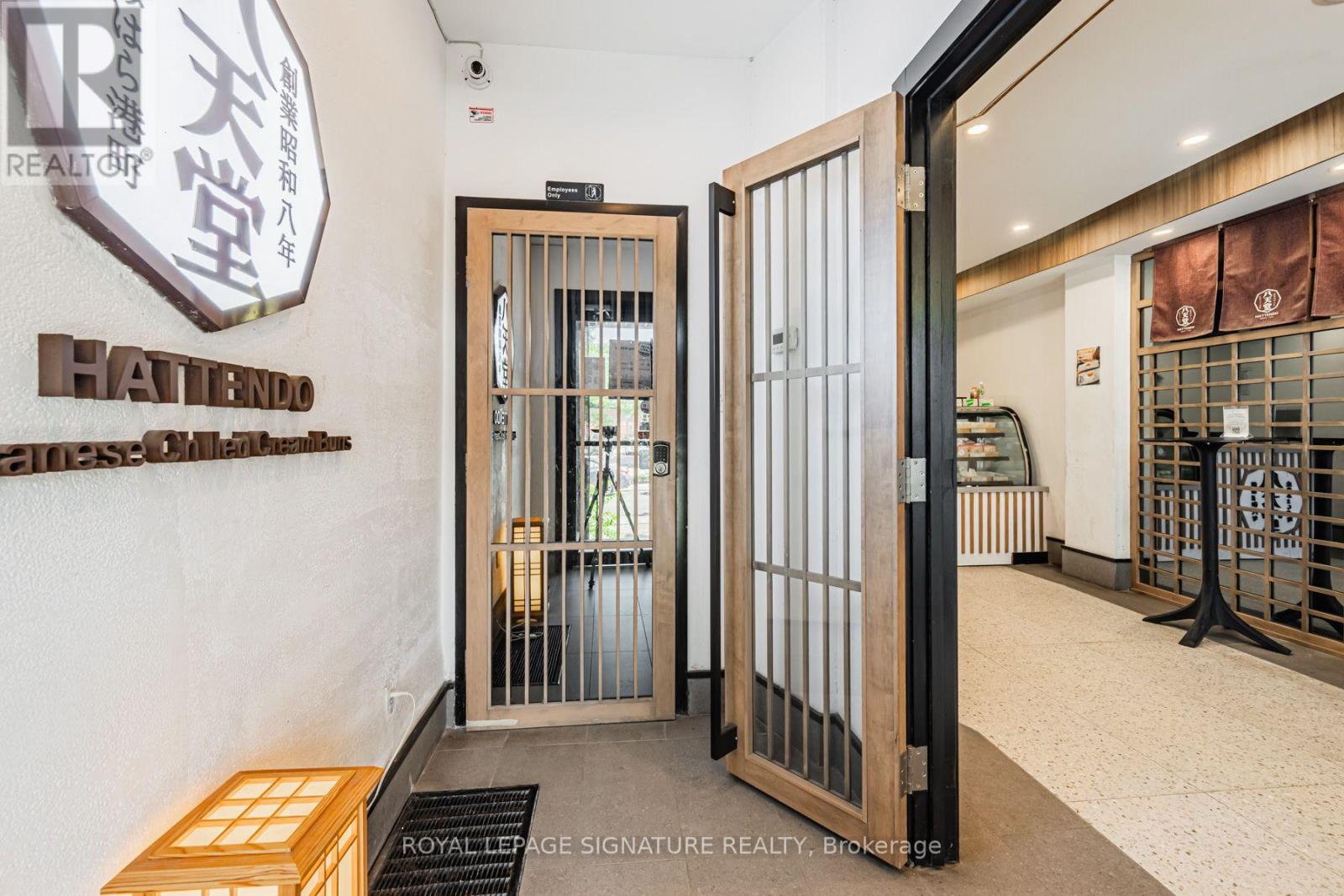 13 Baldwin Street, Toronto, Ontario  M5T 1L1 - Photo 5 - C13542192