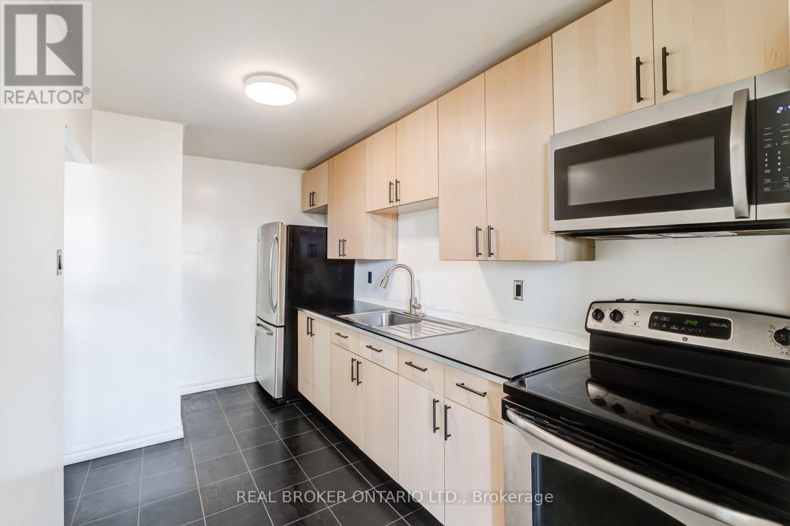 402 - 4060 Lawrence Avenue E, Toronto, Ontario  M1E 4V4 - Photo 12 - E13542146