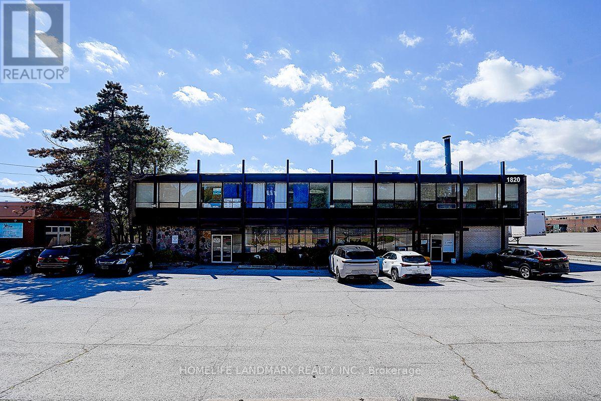 1820 Midland Avenue, Toronto, Ontario M1P 3C2 - Photo 1 - E13542164