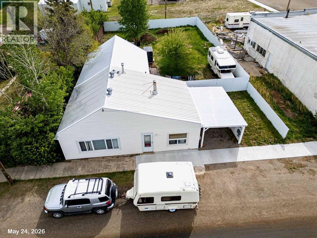 509 Pacific Avenue, Carmangay