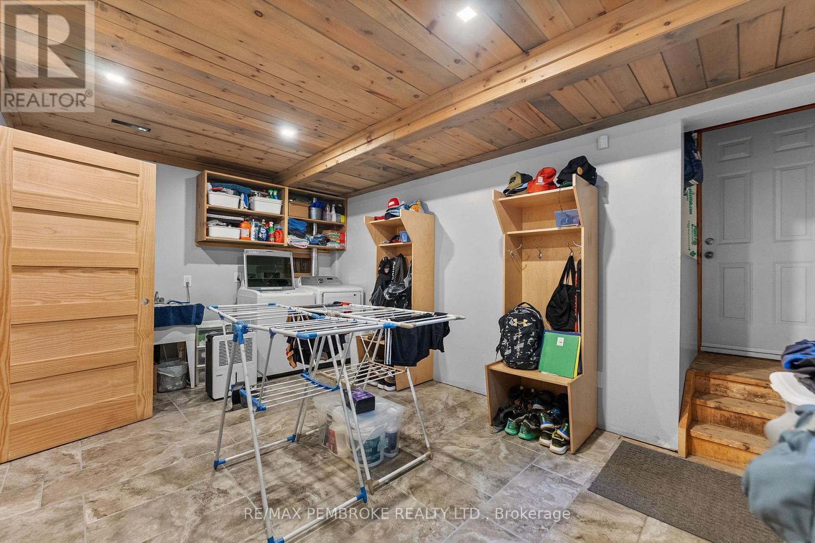 38 Rahns Road, Laurentian Valley, Ontario  K8A 6W8 - Photo 34 - X13541896