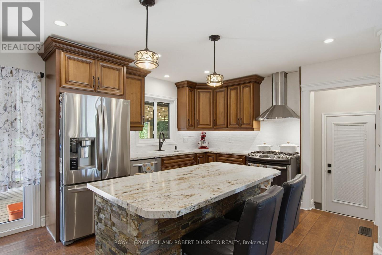 9 Strathcona Drive, London East, Ontario  N5W 1P7 - Photo 13 - X13541994