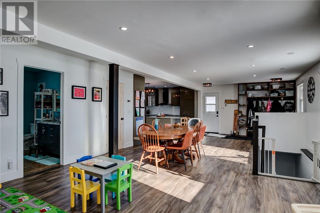 374 Seguin, Chelmsford, Ontario  P0M 1L0 - Photo 7 - 2129114