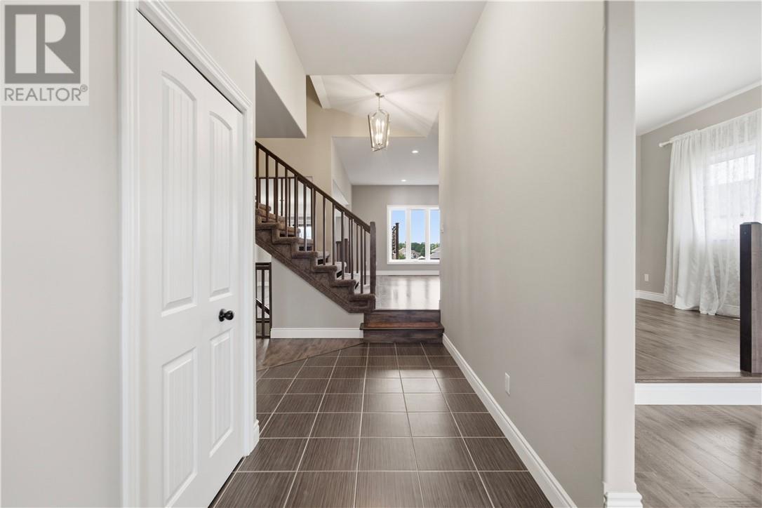 1654 Meadowlark Way, Val Caron, Ontario  P3N 0A8 - Photo 5 - 2129096