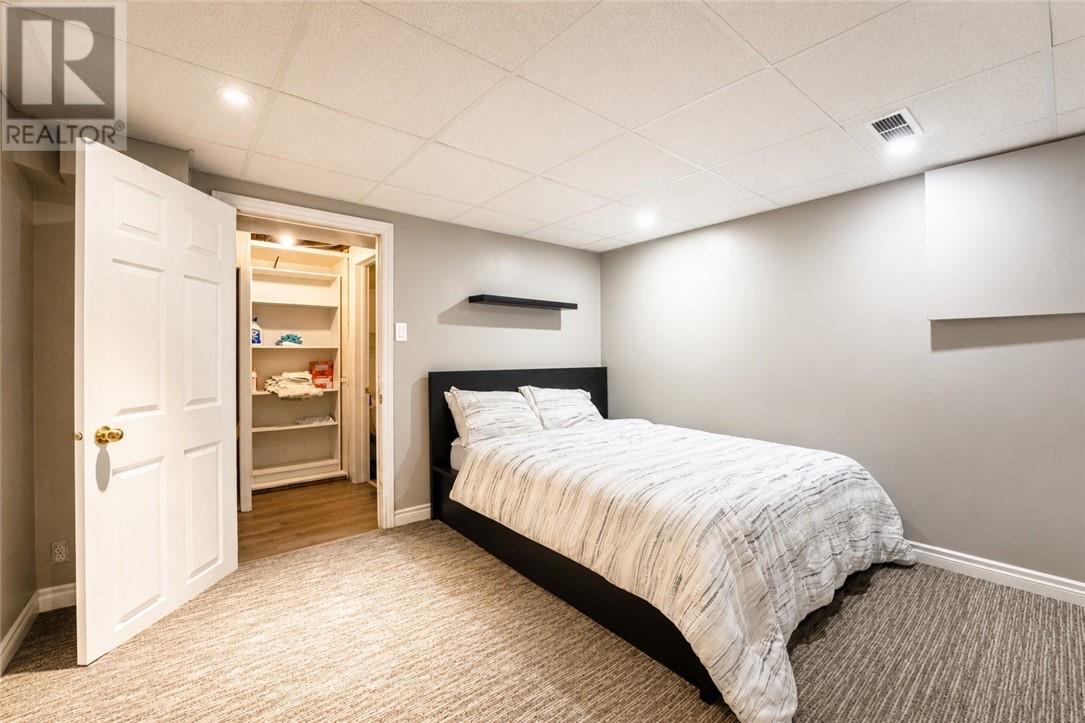 1883 Courtland, Greater Sudbury, Ontario  P3A 4B9 - Photo 23 - 2129007