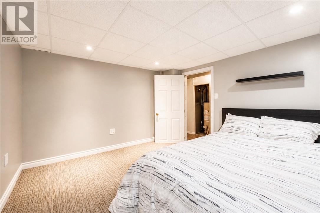1883 Courtland, Greater Sudbury, Ontario  P3A 4B9 - Photo 24 - 2129007