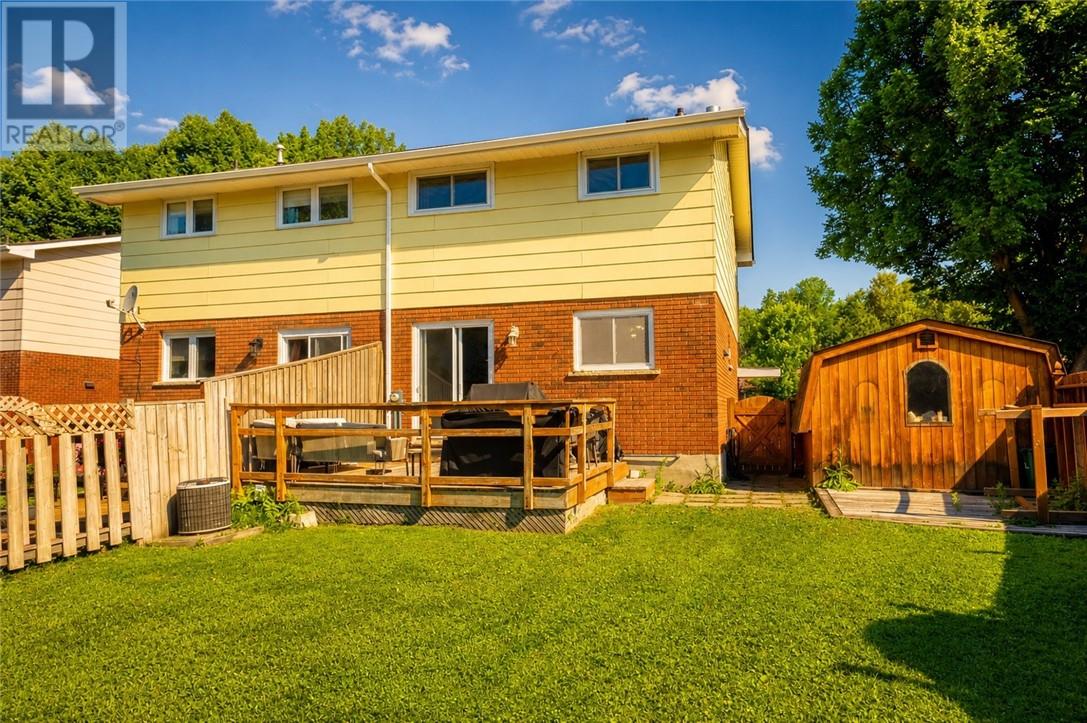 1883 Courtland, Greater Sudbury, Ontario  P3A 4B9 - Photo 28 - 2129007