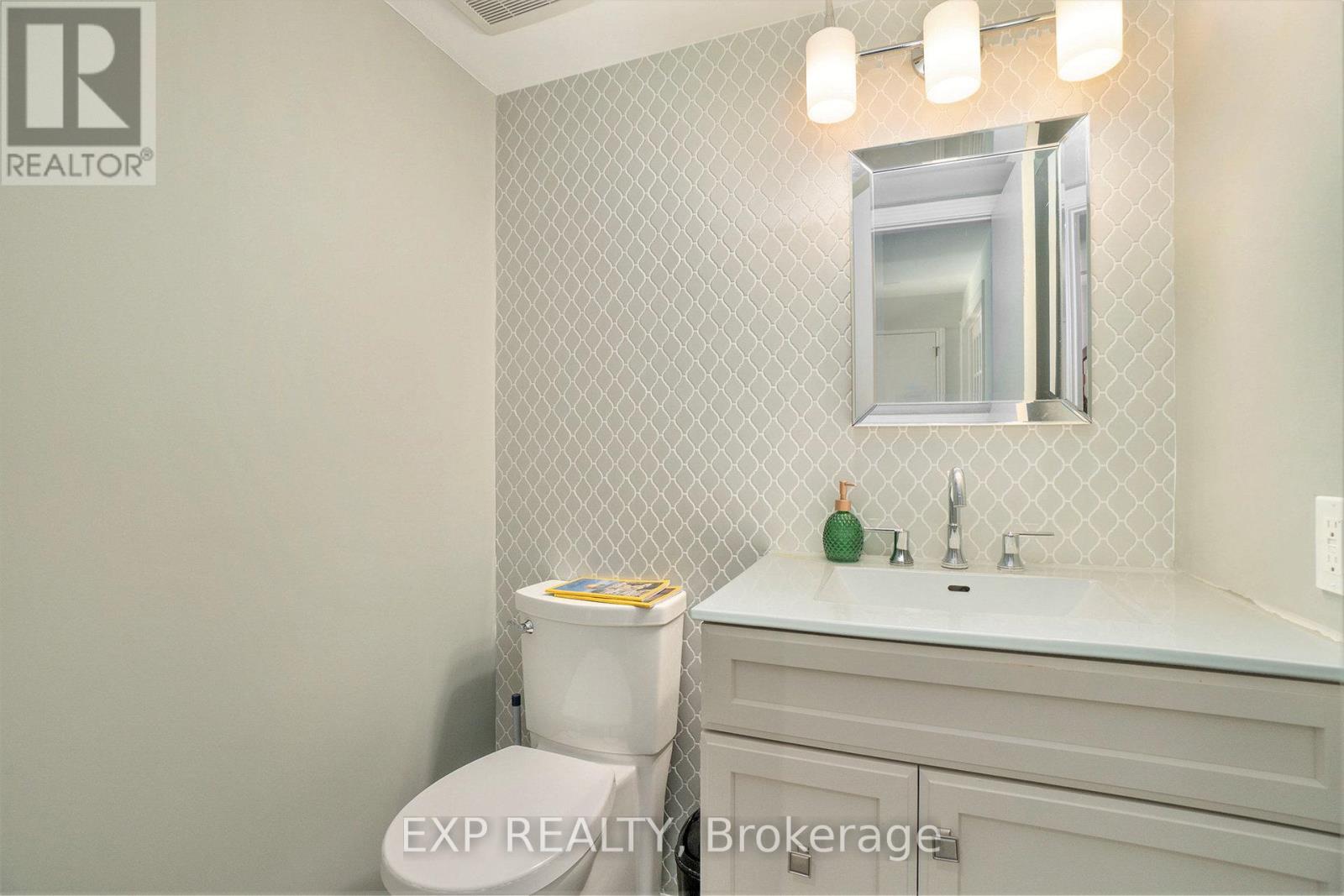 6667 Bilberry Drive, Ottawa, Ontario  K1C 4N5 - Photo 4 - X13542134