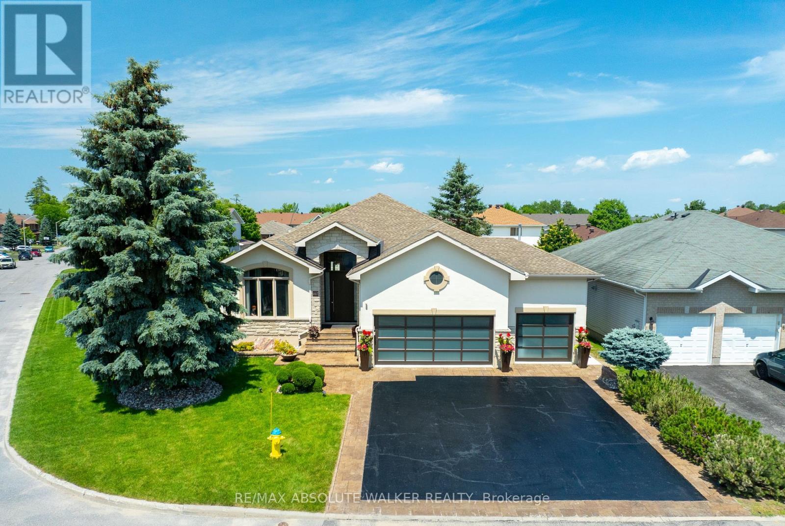 667 EVERLASTING CRESCENT, Ottawa, Ontario