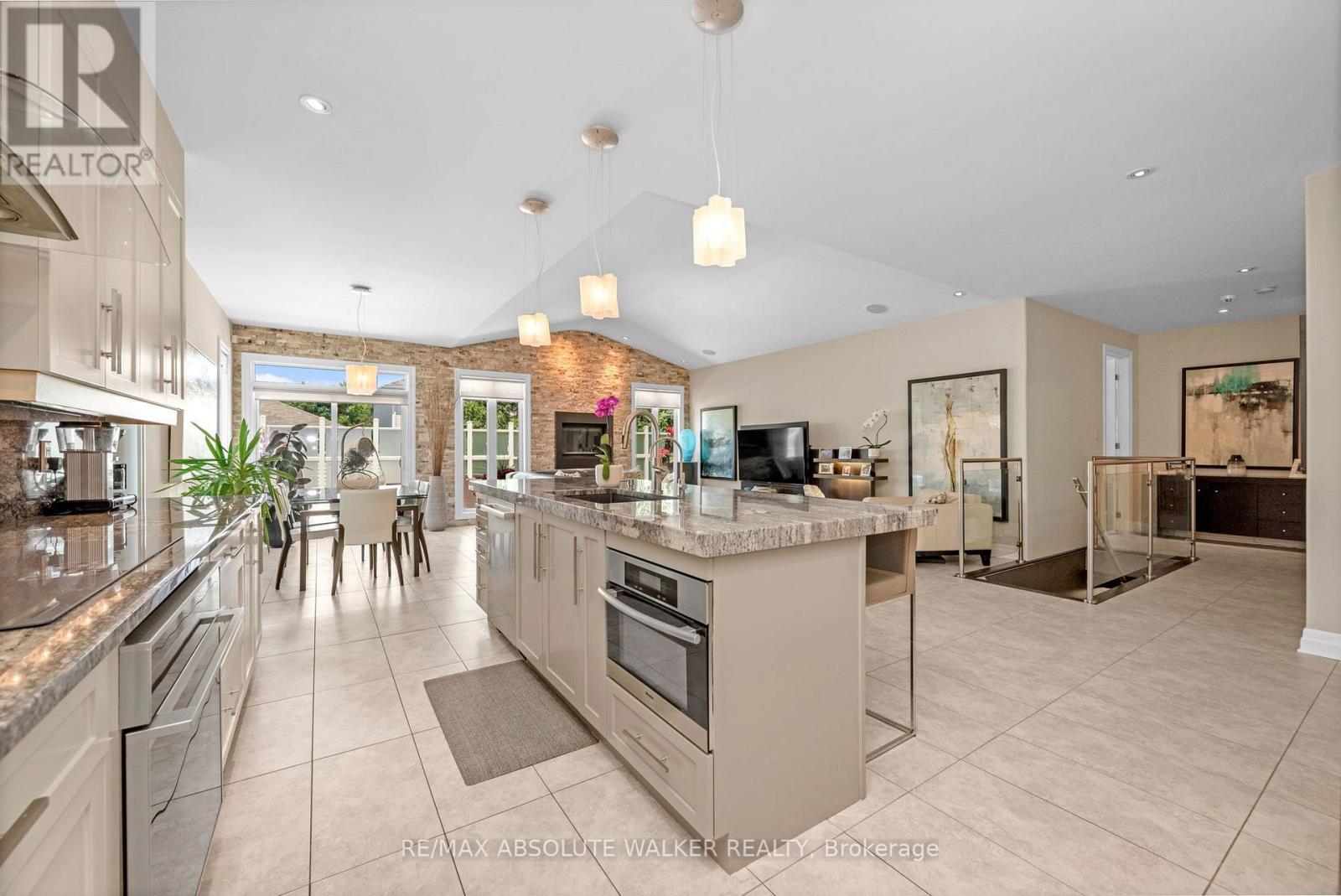 667 Everlasting Crescent, Ottawa, Ontario  K4A 0K3 - Photo 15 - X13542168