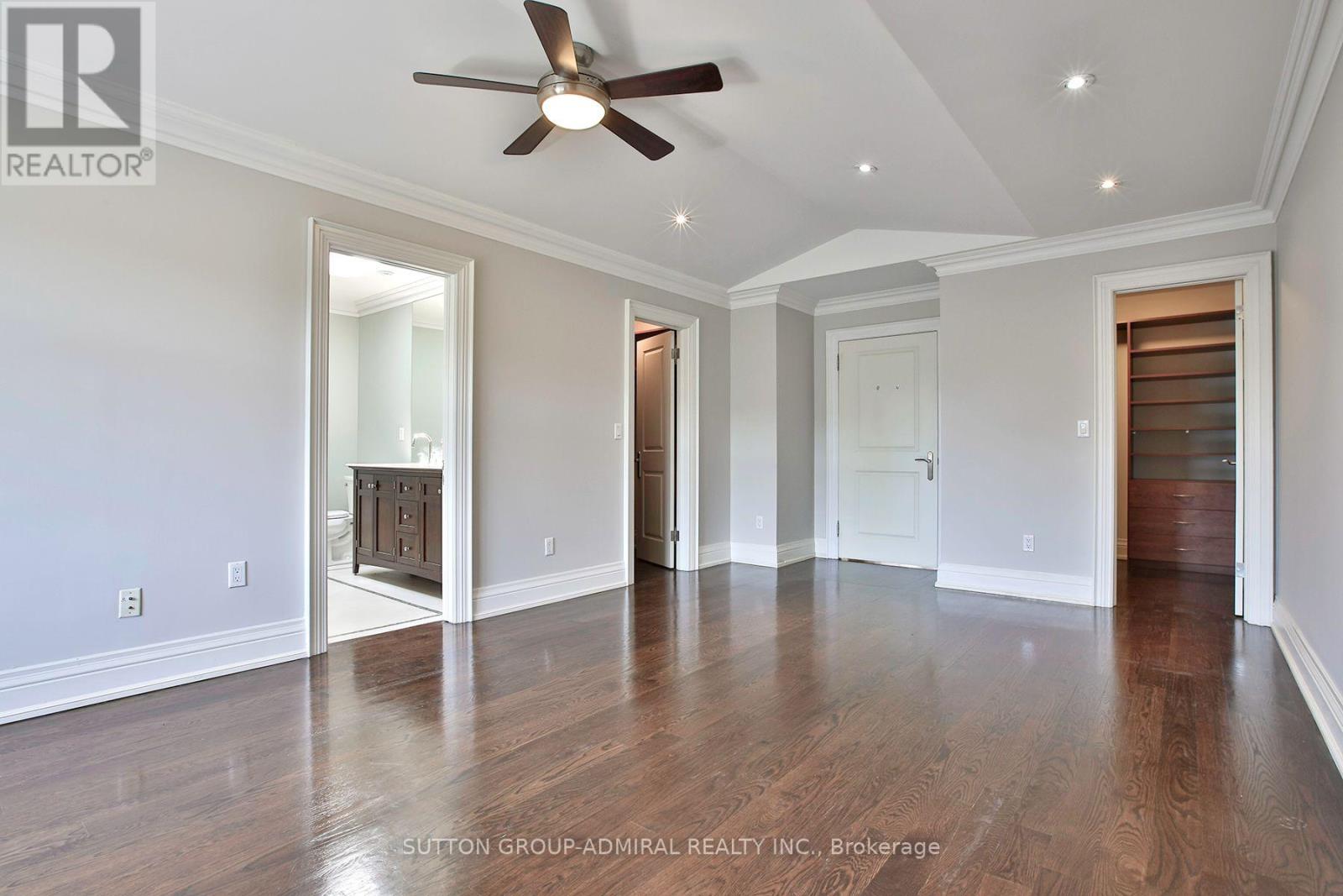 21 Dunblaine Avenue, Toronto, Ontario  M5M 2R6 - Photo 17 - C13075912