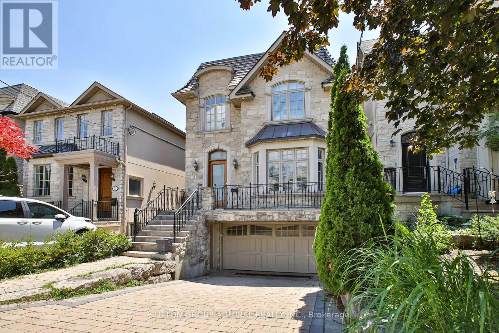 21 Dunblaine Avenue, Toronto, Ontario  M5M 2R6 - Photo 2 - C13075912