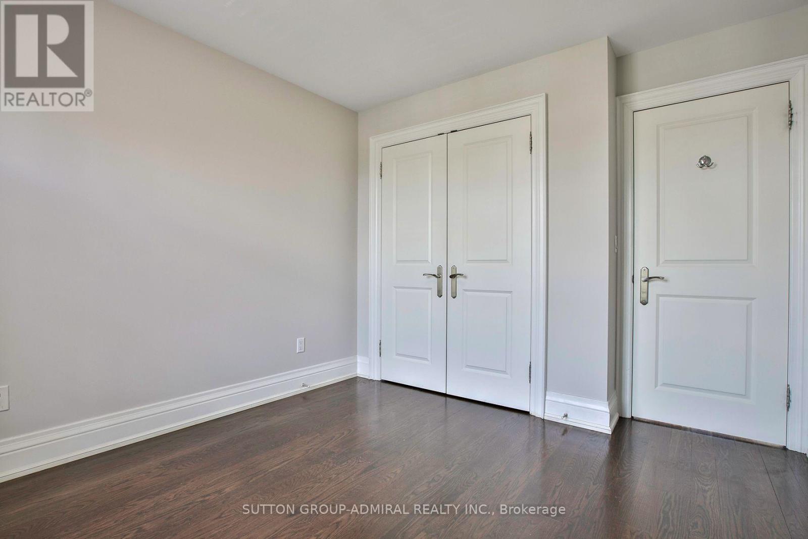 21 Dunblaine Avenue, Toronto, Ontario  M5M 2R6 - Photo 26 - C13075912