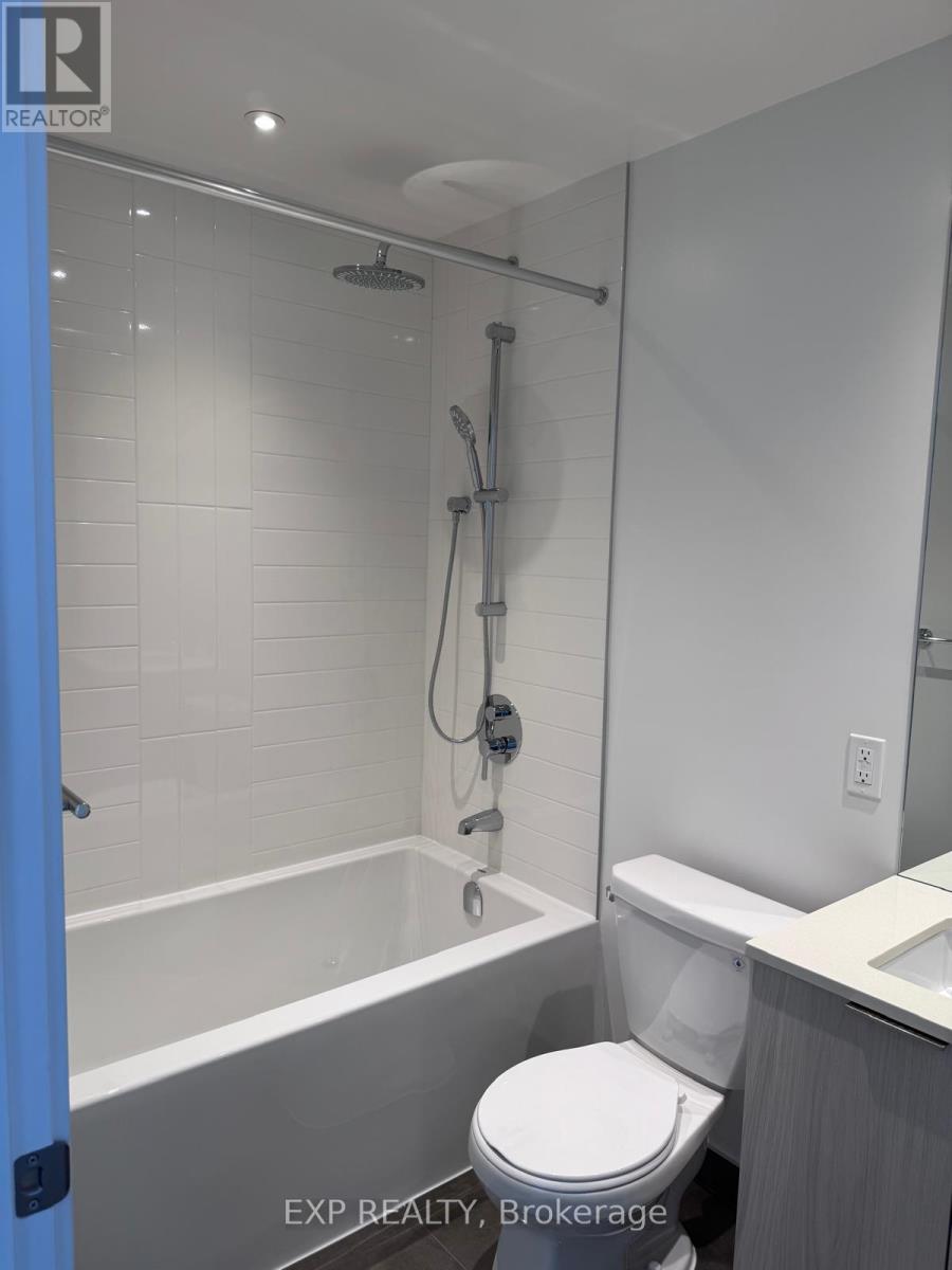 4607 - 448 Burnhamthorpe Road W, Mississauga, Ontario L5B 0R4 - Photo 10 - W13542154
