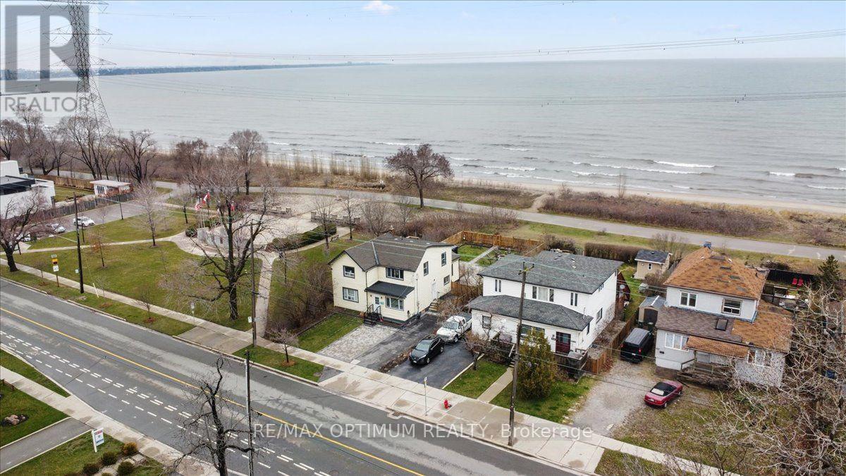 1019 Beach Boulevard, Hamilton, Ontario  L8H 6Z8 - Photo 2 - X13542160