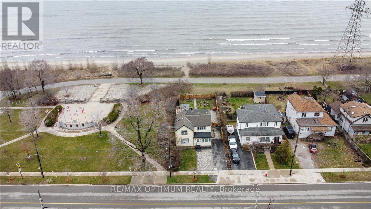 1019 Beach Boulevard, Hamilton, Ontario  L8H 6Z8 - Photo 3 - X13542160