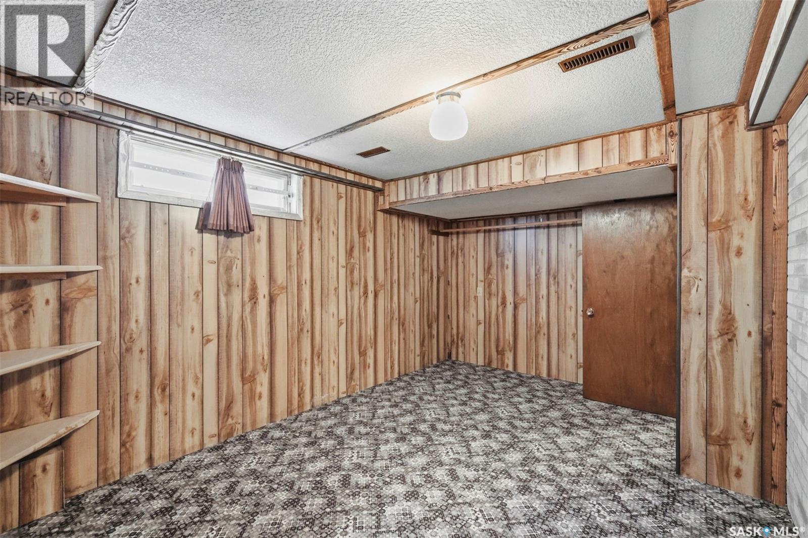908 X Avenue N, Saskatoon, Saskatchewan  S7L 3K4 - Photo 22 - SK041961