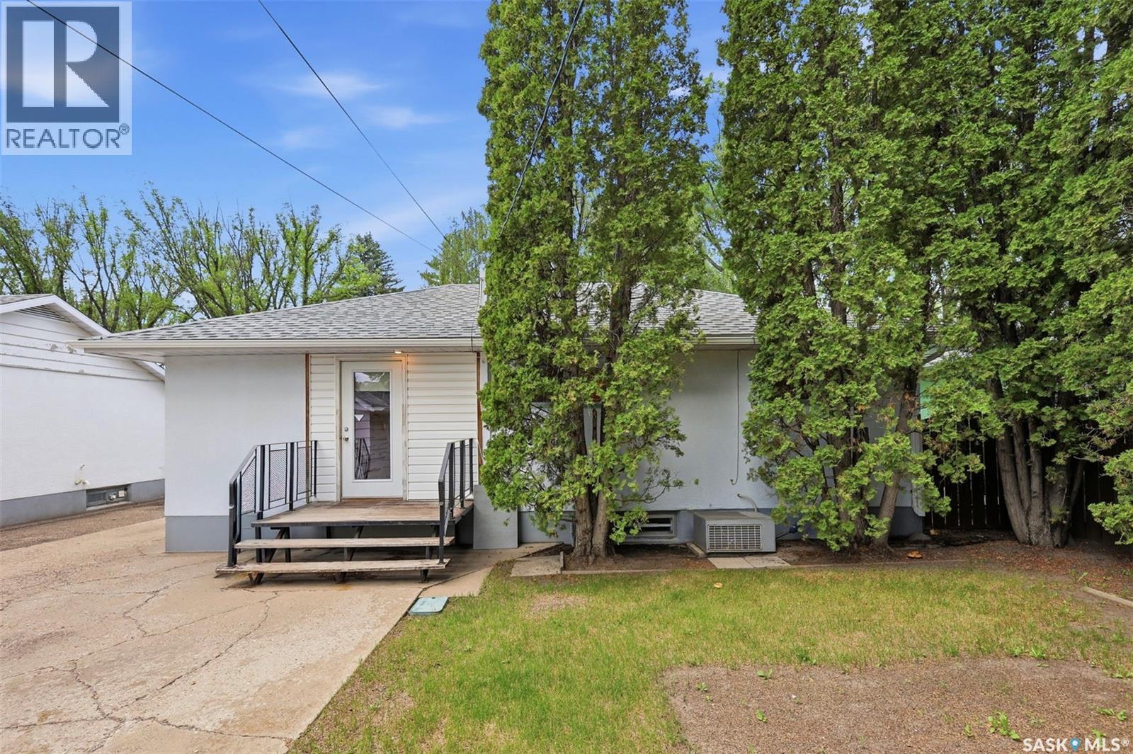 908 X Avenue N, Saskatoon, Saskatchewan  S7L 3K4 - Photo 30 - SK041961