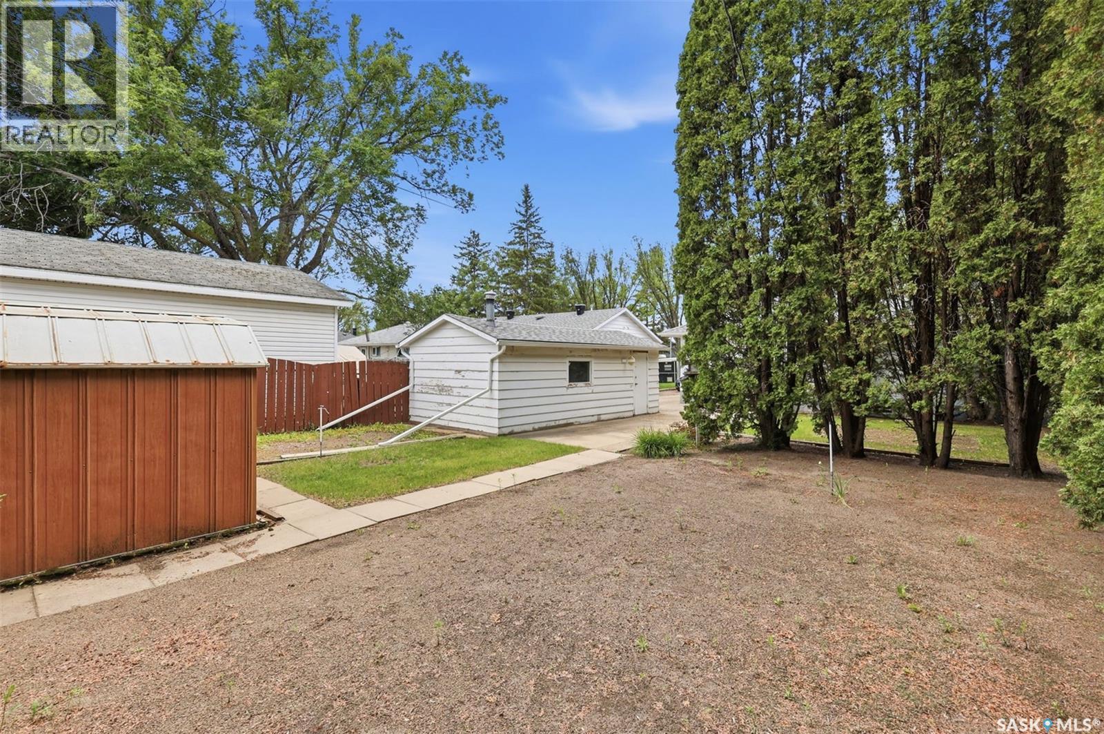 908 X Avenue N, Saskatoon, Saskatchewan  S7L 3K4 - Photo 35 - SK041961