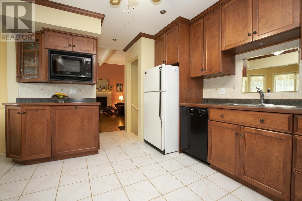 114 Promenade Dr, Sault Ste. Marie, Ontario  P6B 5J6 - Photo 18 - SM261722