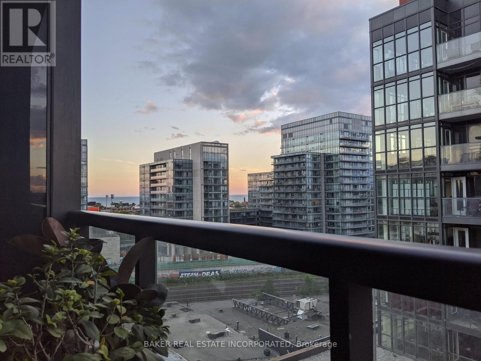 1008 - 8 Dovercourt Road, Toronto, Ontario  M6J 0B6 - Photo 8 - C13540524