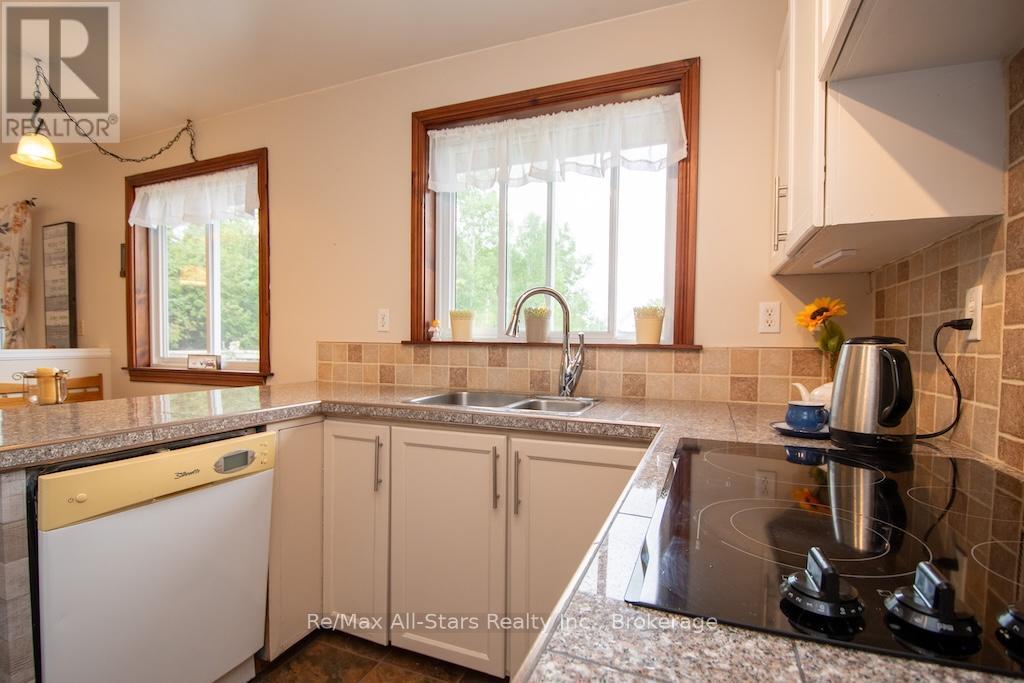 421 Ogemah Road S, Kawartha Lakes, Ontario  K0M 2C0 - Photo 17 - X13497388