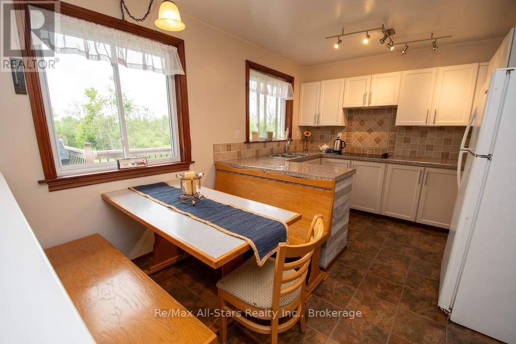 421 Ogemah Road S, Kawartha Lakes, Ontario  K0M 2C0 - Photo 14 - X13497388