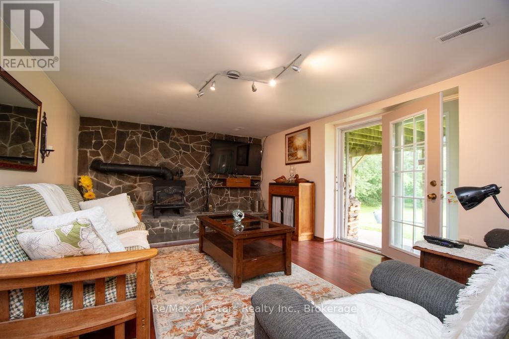 421 Ogemah Road S, Kawartha Lakes, Ontario  K0M 2C0 - Photo 30 - X13497388