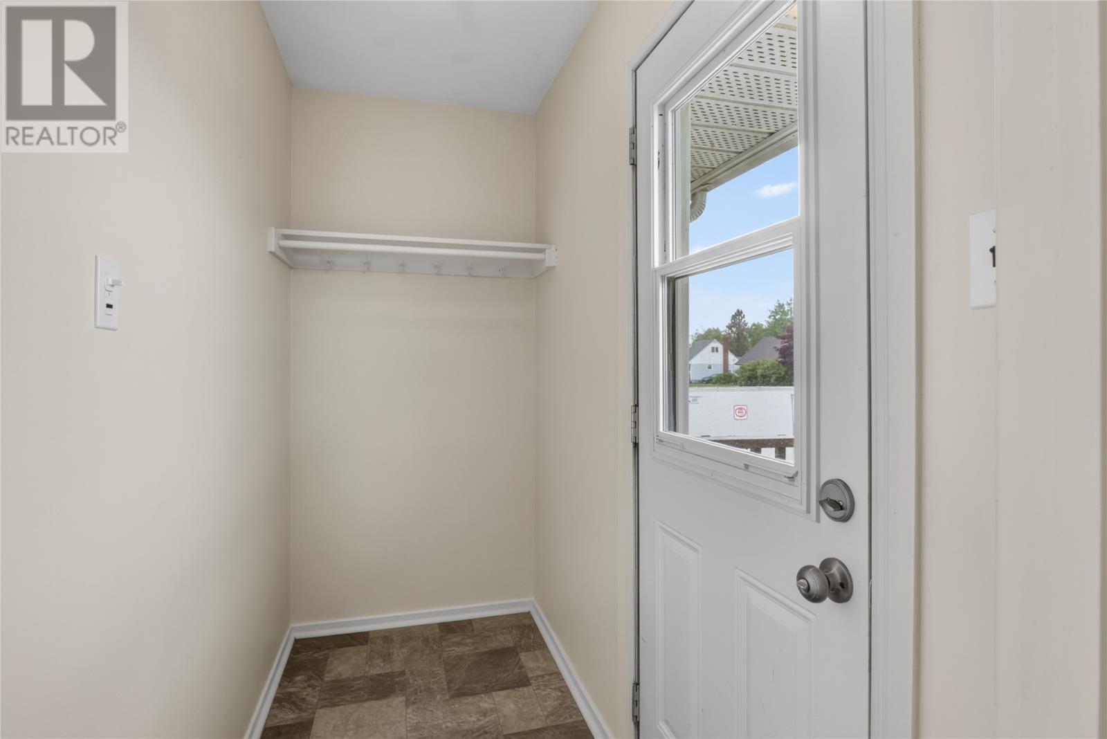 117 Elizabeth Drive, Gander, Newfoundland & Labrador  A1V 1G9 - Photo 2 - 1300109