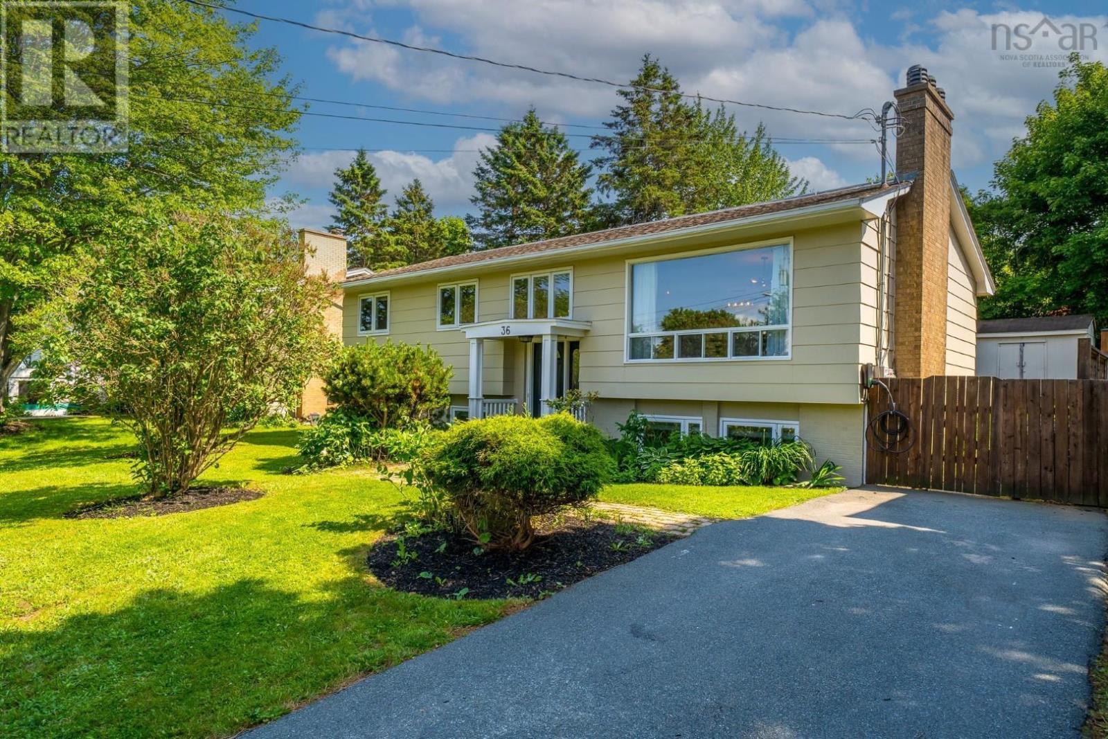 36 Stonehaven Road, Halifax, Nova Scotia  B3N 1G3 - Photo 1 - 202616894