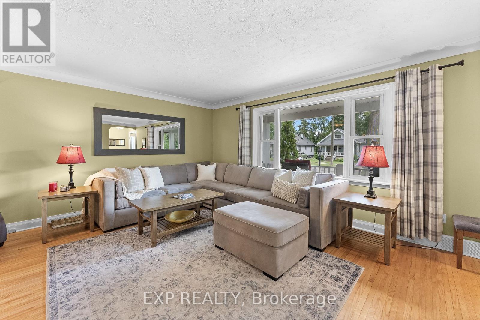 6276 Stamford Green Drive, Niagara Falls (Stamford), Ontario  L2J 1T3 - Photo 16 - X13542430
