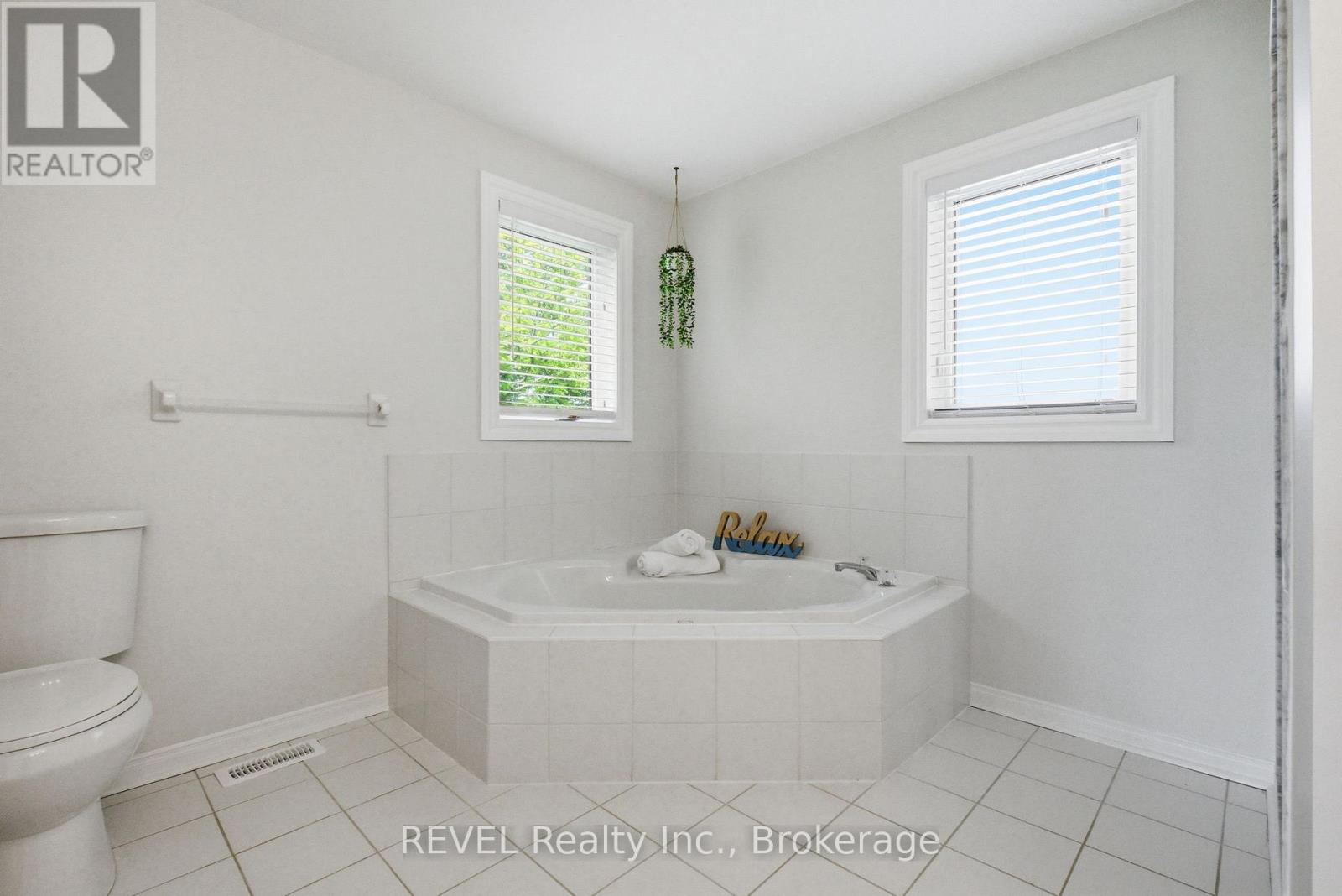 150 Fallingbrook Street, Whitby, Ontario  L1R 2G2 - Photo 20 - E13542382