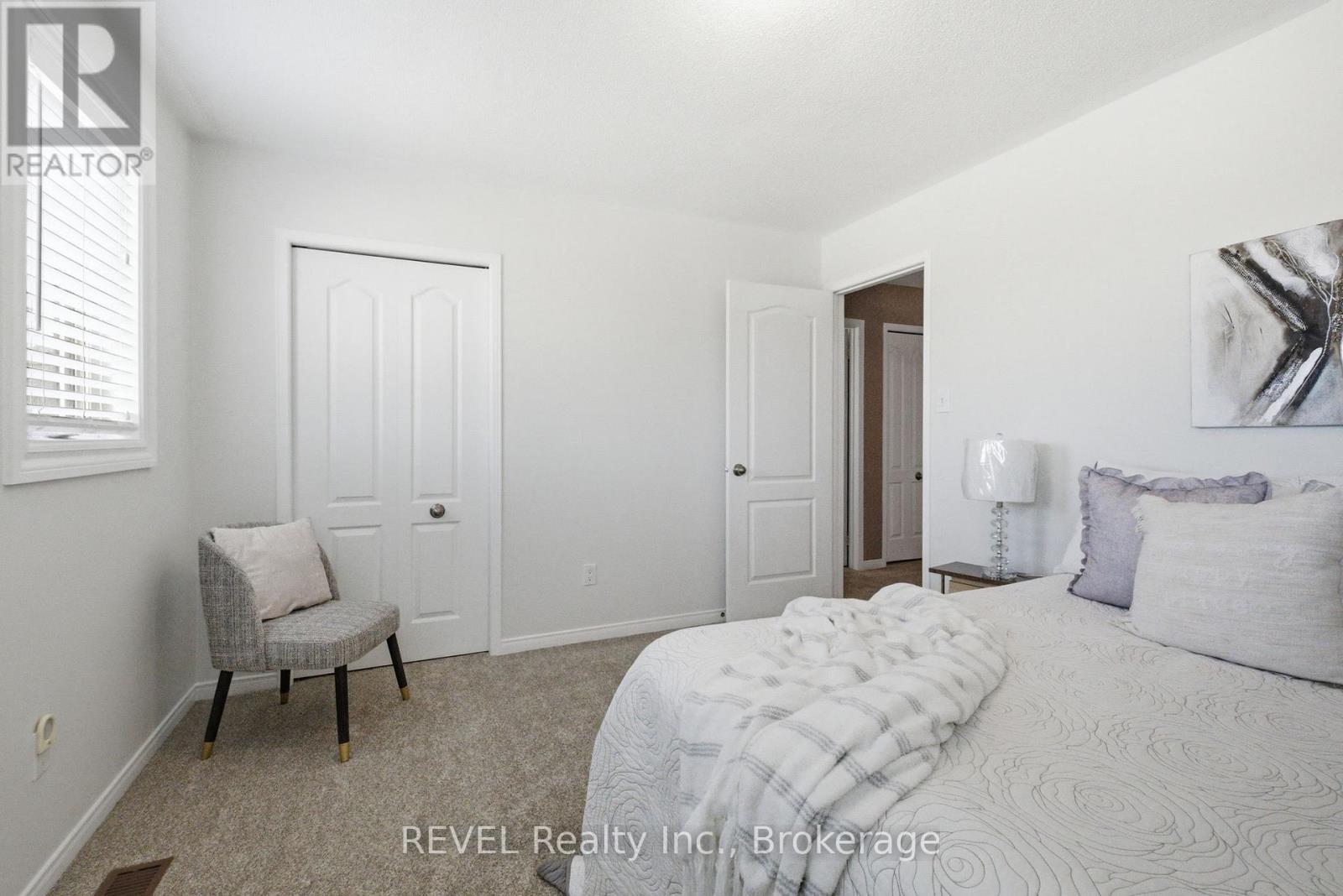 150 Fallingbrook Street, Whitby, Ontario  L1R 2G2 - Photo 28 - E13542382