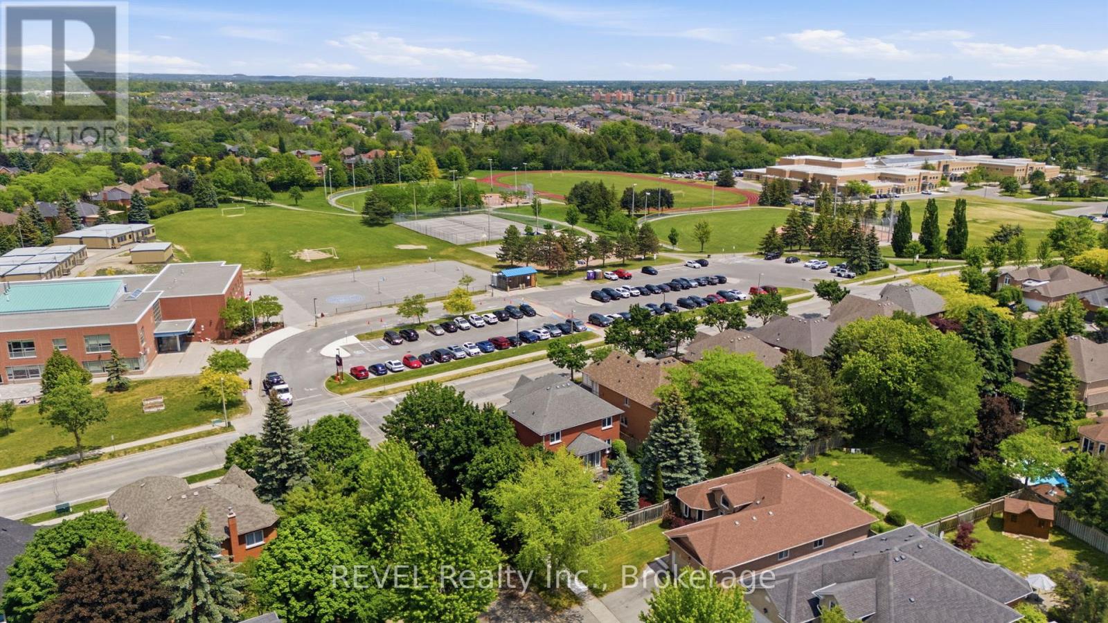 150 Fallingbrook Street, Whitby, Ontario  L1R 2G2 - Photo 39 - E13542382