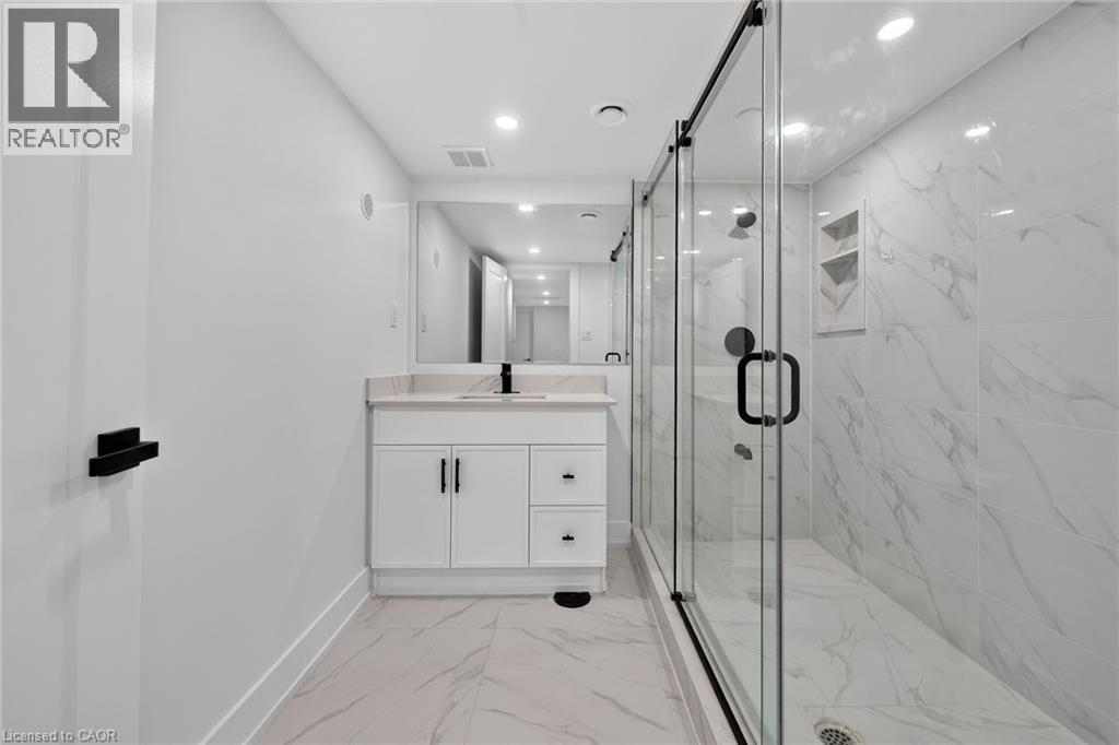 124 Corman Avenue, Stoney Creek, Ontario  L8G 3W4 - Photo 48 - 40845048