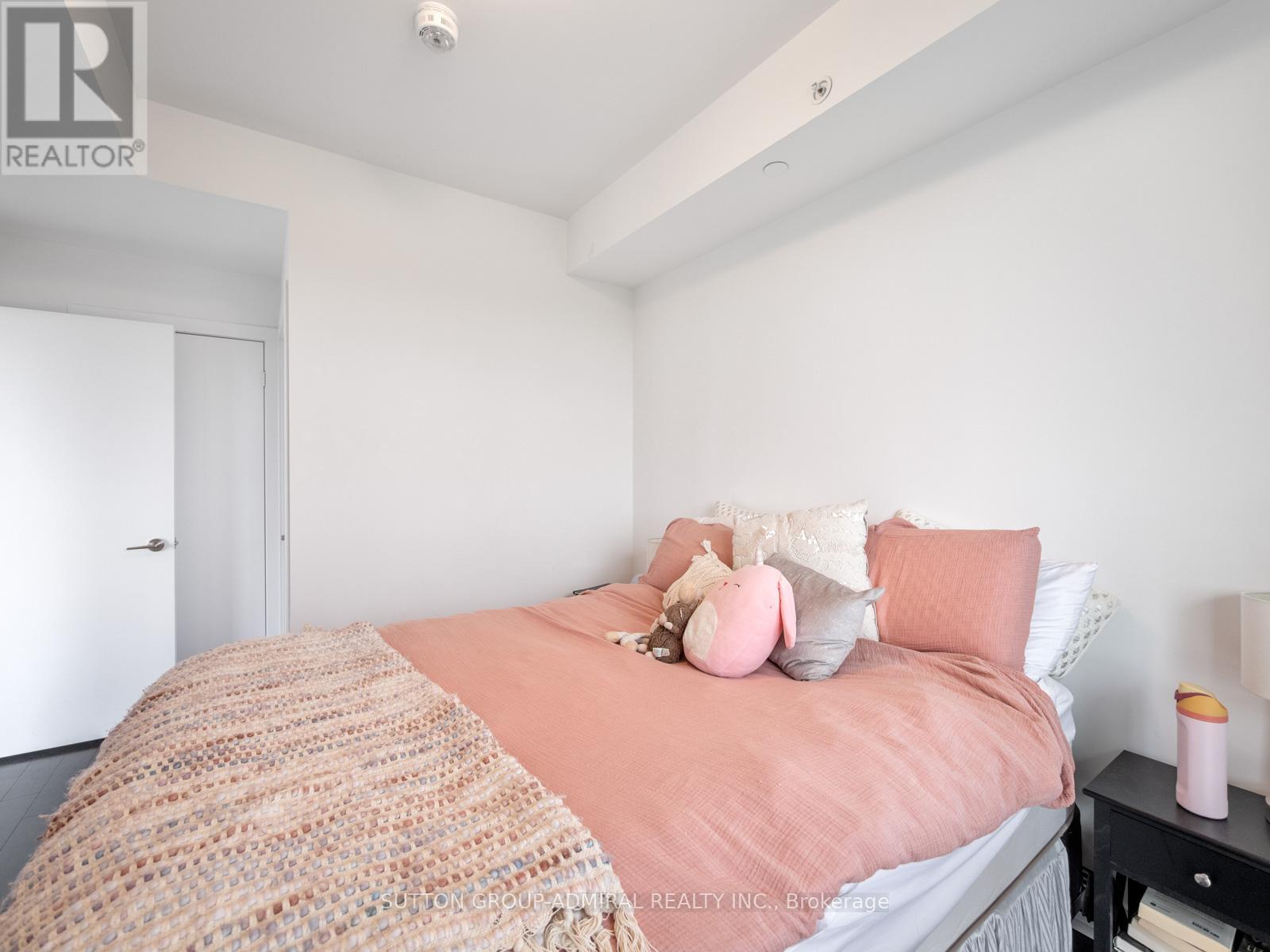 1204 - 181 Bedford Road, Toronto, Ontario  M5R 0A5 - Photo 13 - C13542216