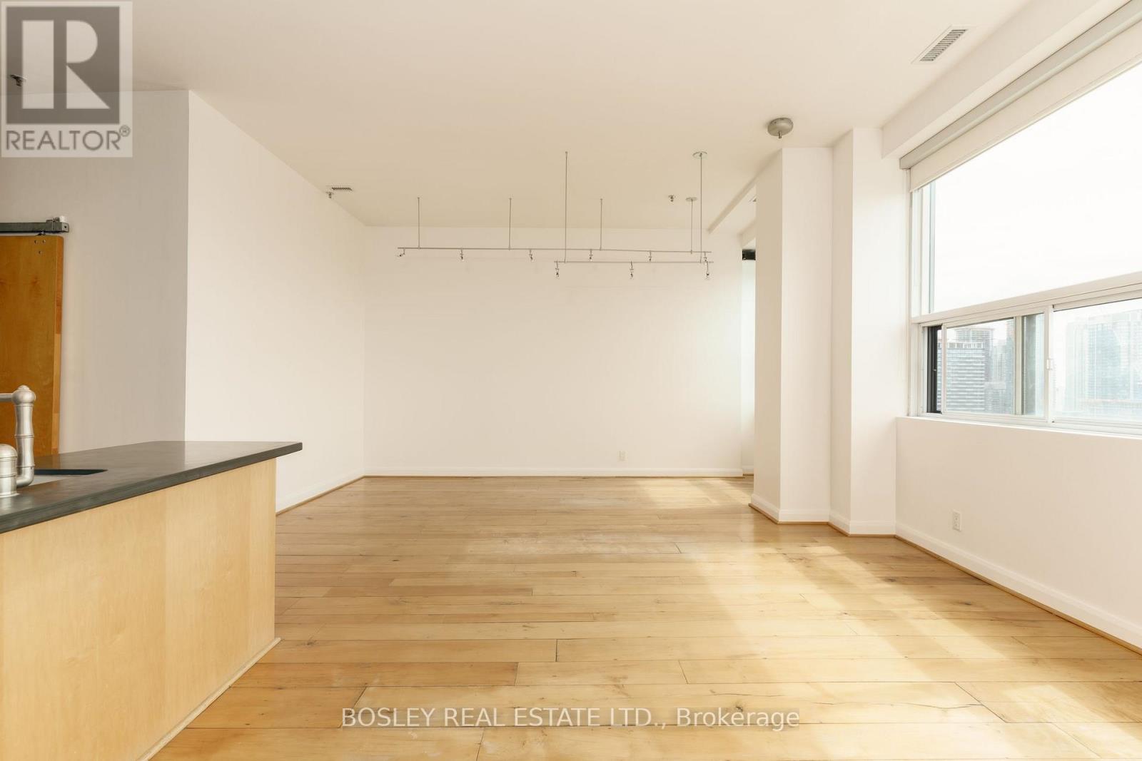 1212 - 700 King Street W, Toronto, Ontario  M5V 2Y6 - Photo 17 - C13542254
