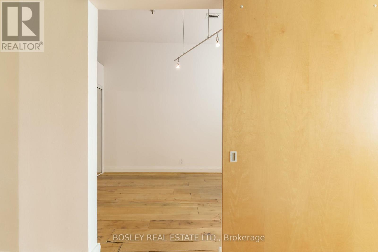 1212 - 700 King Street W, Toronto, Ontario  M5V 2Y6 - Photo 18 - C13542254