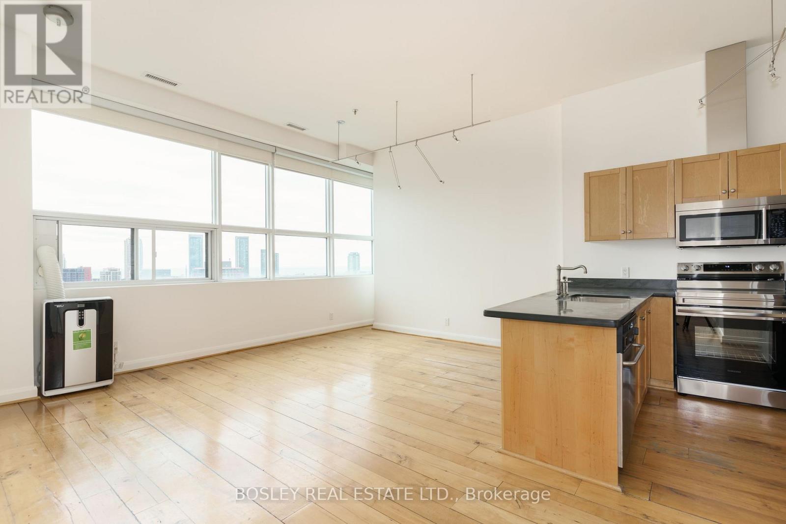 1212 - 700 King Street W, Toronto, Ontario  M5V 2Y6 - Photo 6 - C13542254